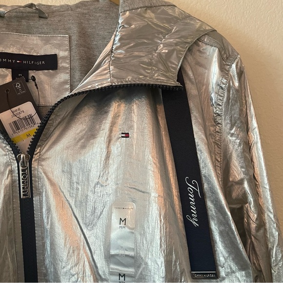 Tommy Hilfiger Silver Windbreaker Hooded Jacket - Picture 4 of 11
